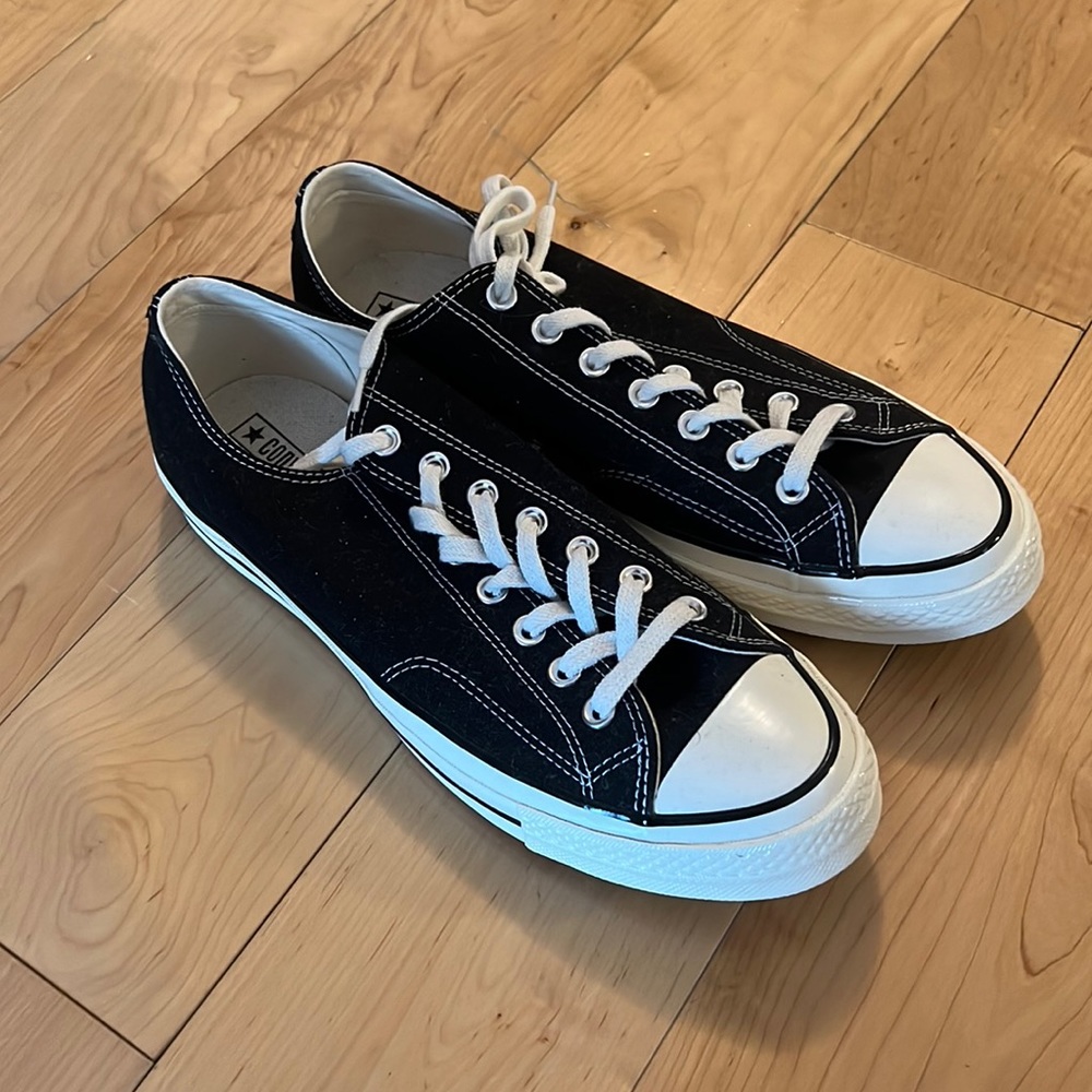 Black Converse